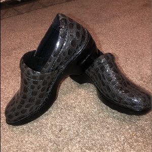 Never worn BOC mules